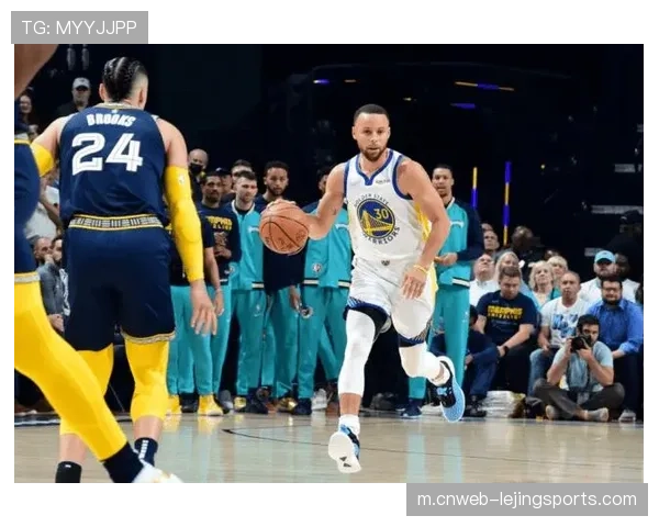 湖人双核驱动进攻效率达119.6 防守效率111.9形成良性循环